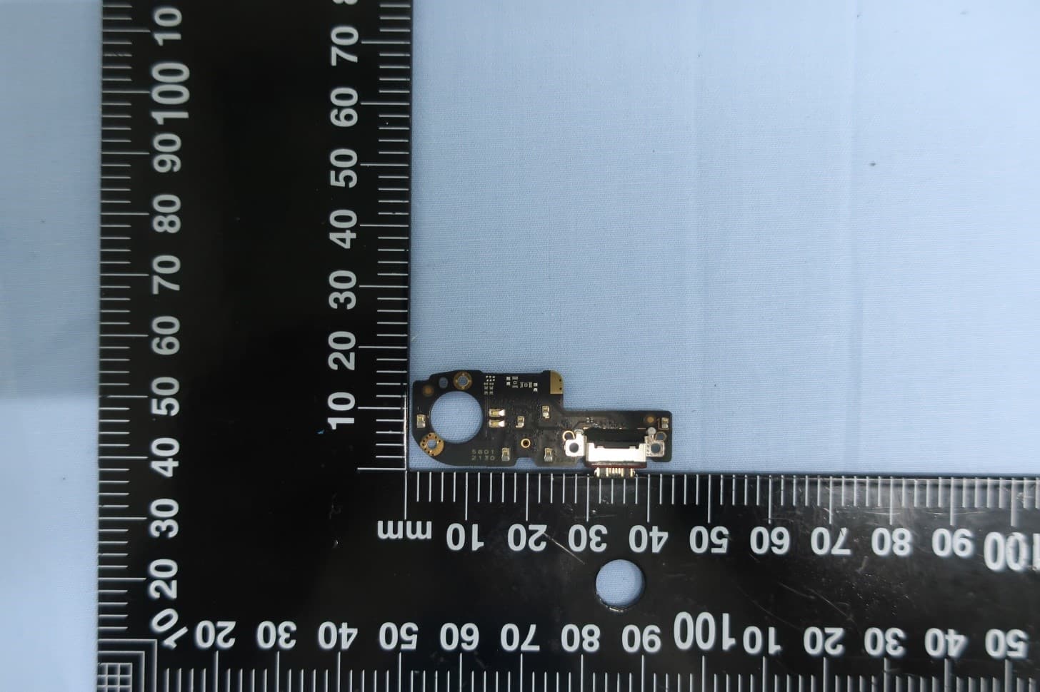 Mobile Phone (LTE/WCDMA/GSM/BT/WIFI/NFC) - FCC ID 2AFZZK19KR - Xiaomi Communications Co., Ltd. (5)