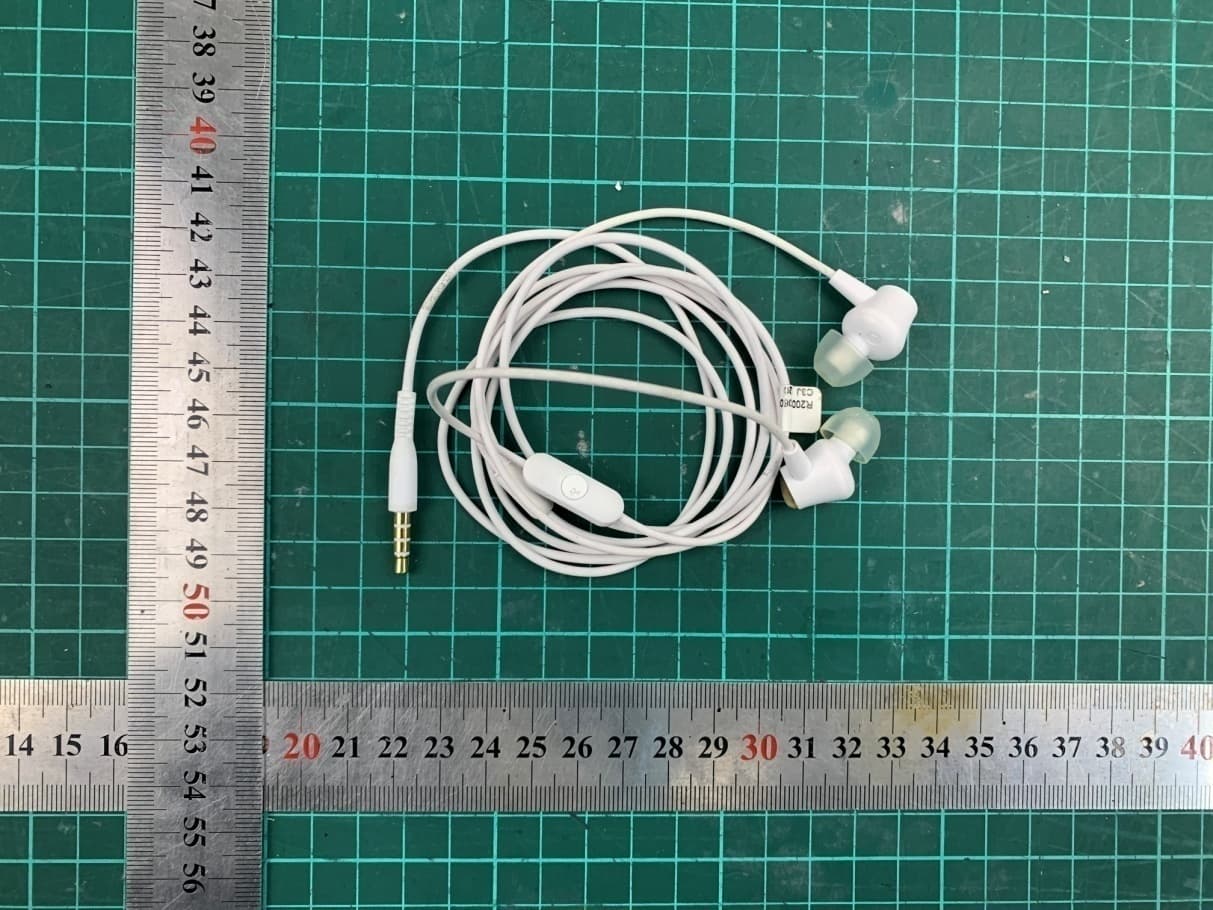 Mobile Phone (LTE/WCDMA/GSM/BT/WIFI) - FCC ID 2AFZZK7AG - Xiaomi Communications Co., Ltd. (2)