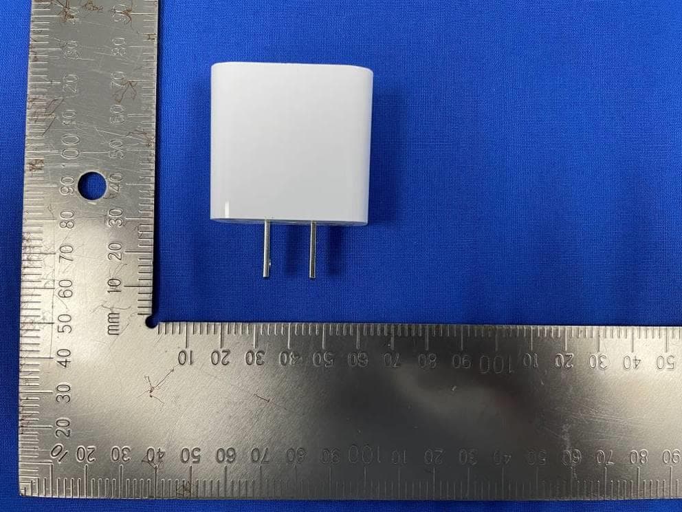 Mobile Phone with GSM, WCDMA, LTE, Bluetooth and WIFI - FCC ID 2AFZZN82L - Xiaomi Communications Co., Ltd.