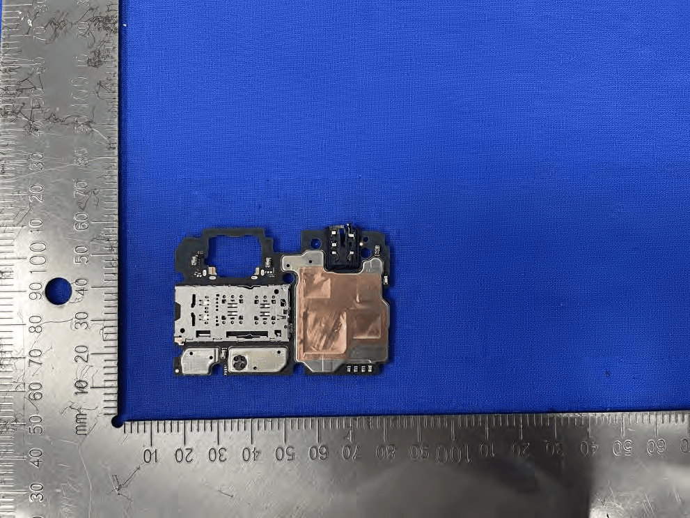 Mobile Phone with BT, WIFI, GSM, WCDMA and LTE - FCC ID 2AFZZNCCL - Xiaomi Communications Co., Ltd. (3)