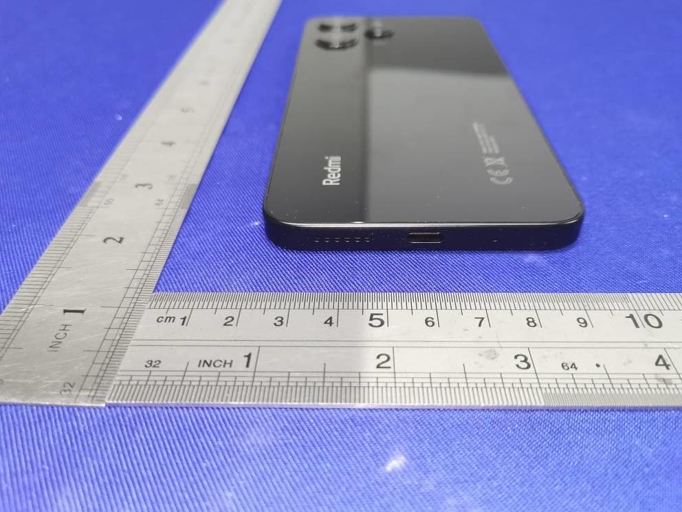 Mobile Phone with GSM, WCDMA, LTE, Bluetooth and WiFi - FCC ID 2AFZZRN02L - Xiaomi Communications Co., Ltd. (5)