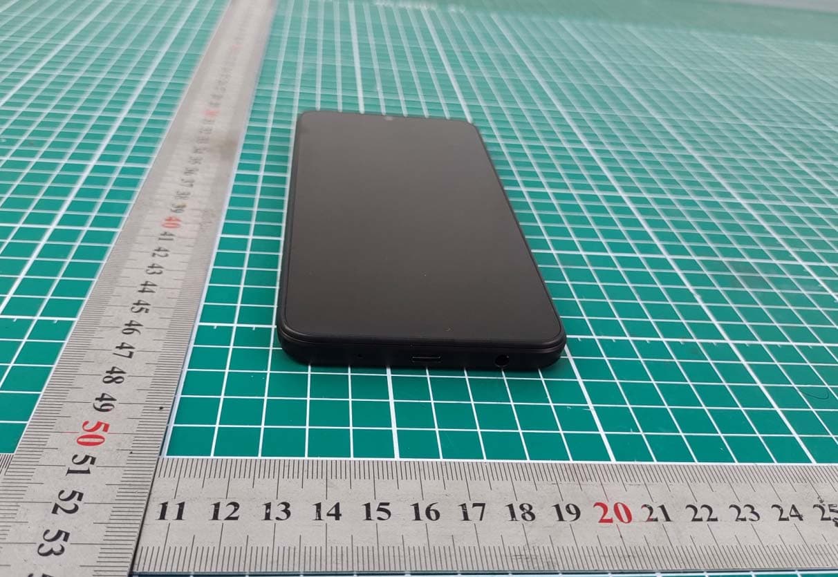 Mobile Phone with GSM, WCDMA, LTE, Bluetooth and WiFi - FCC ID 2AFZZRN54G - Xiaomi Communications Co., Ltd. (5)