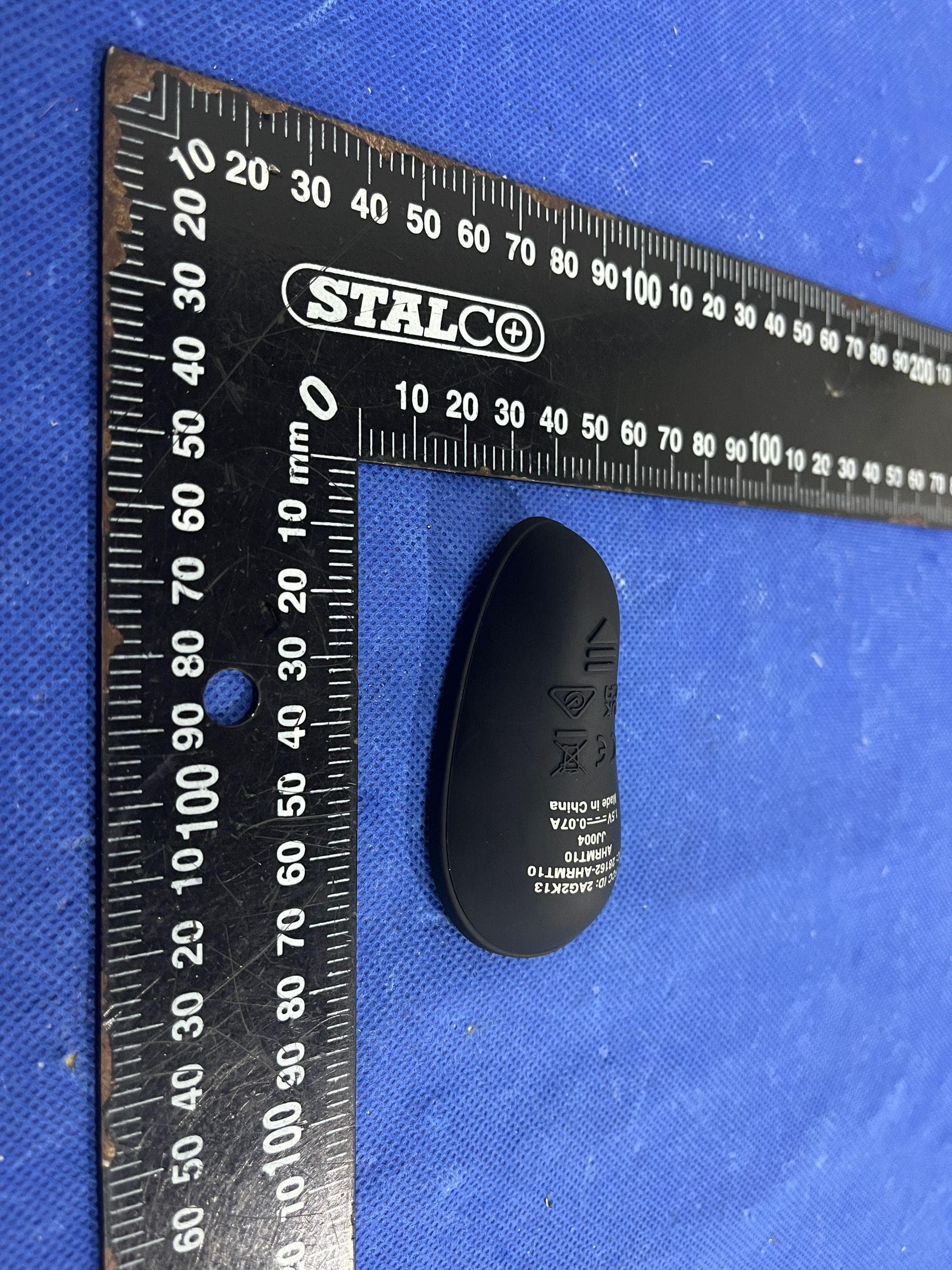 Rechargeable bullet with AAA remote - FCC ID 2AG2K13 - A&H Design Group, Ltd. (5)