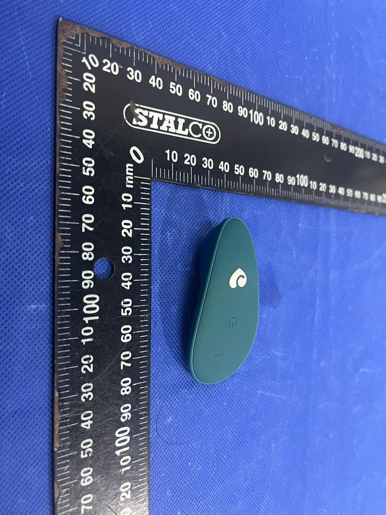 Rechargeable Remote - FCC ID 2AG2K14 - A&H Design Group, Ltd. (4)