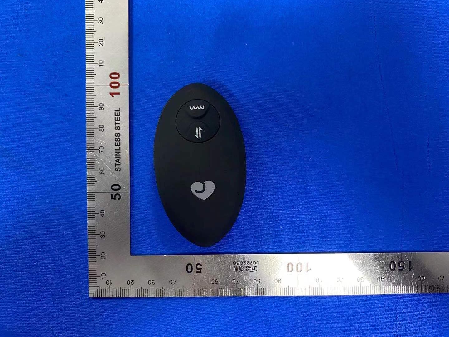 Lovehoney Remote Control Rechargeable Dildo Thrusting Sex Machine Set [Black] - FCC ID 2AG2K4 - A&H Design Group, Ltd. (2)