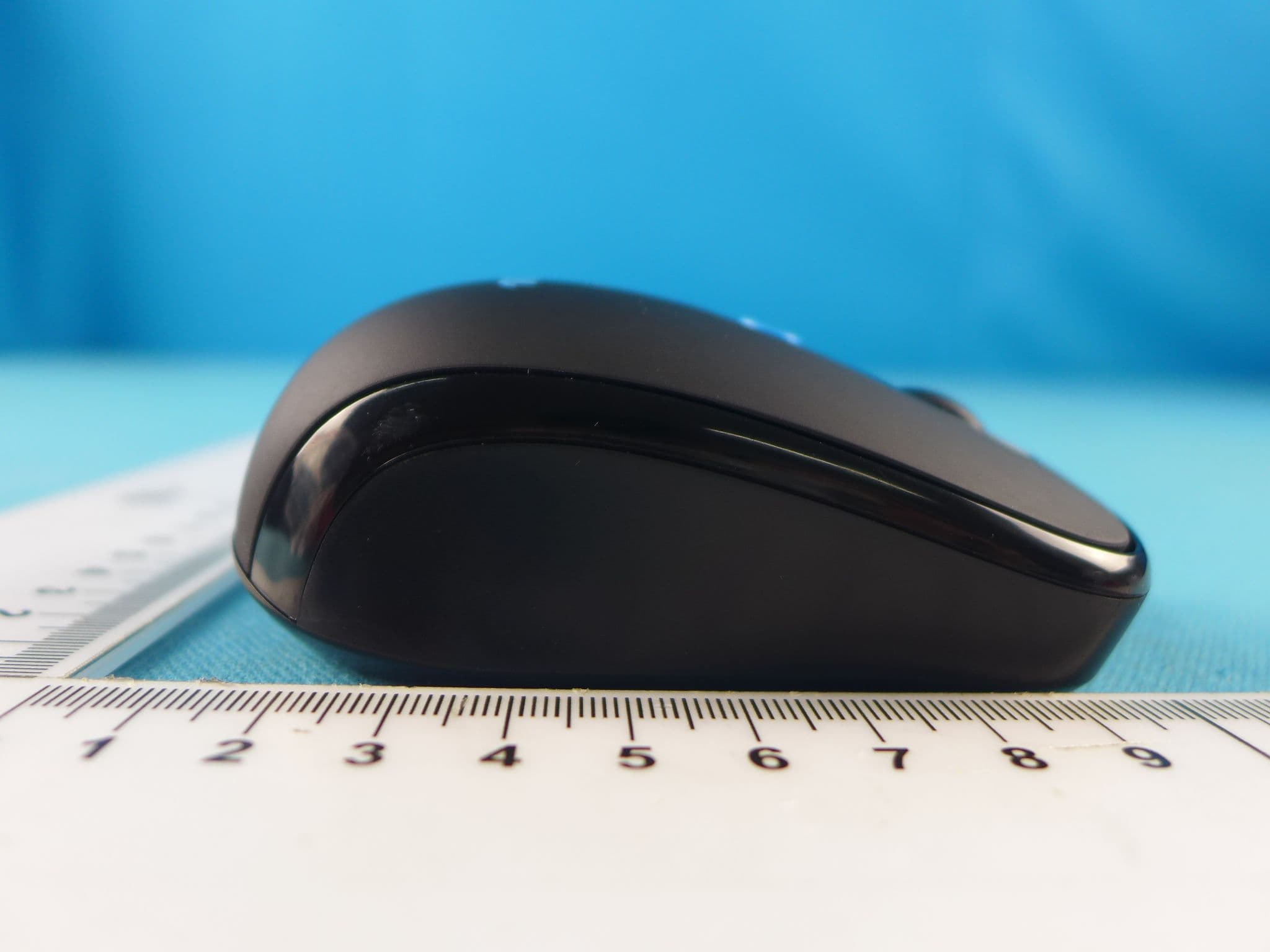 RF mouse - FCC ID 2AG55AA0601 - uHDevice Electronics Jiangsu Co.,Ltd.
