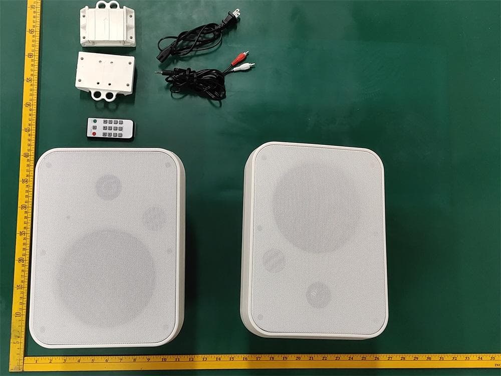 OUTDOOR AND INDOOR WALL SPEAKER - FCC ID 2AG62OWM-6BT - Lumi Legend Corporation (3)