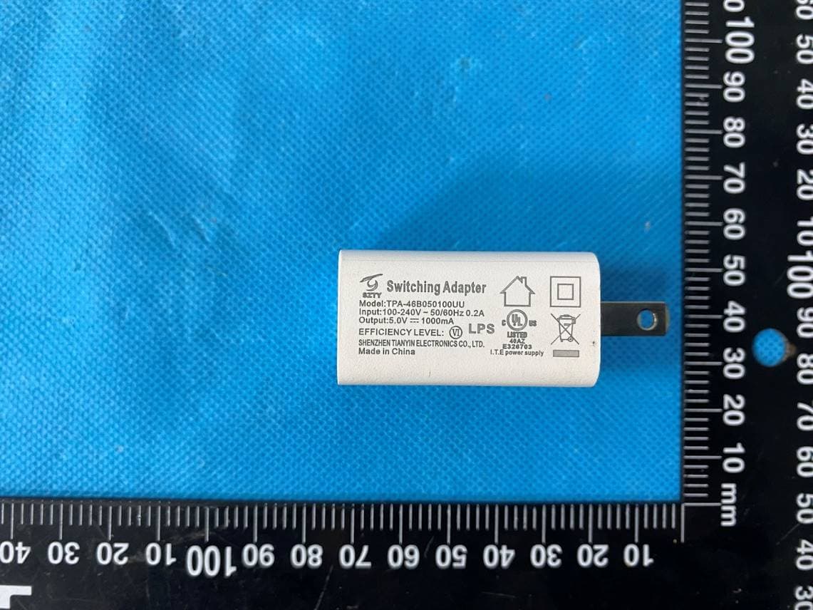 Baby Monitor - FCC ID 2AG7C-BABY5T - Hangzhou Meari Technology Co., Ltd. (2)