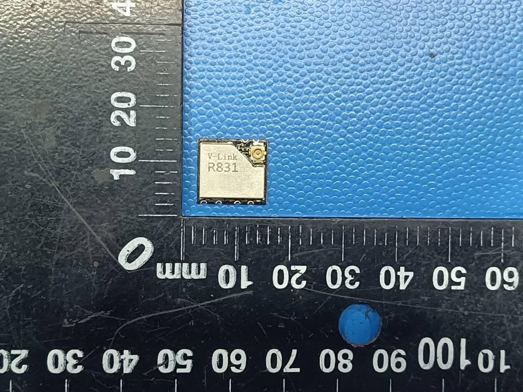 CAMERA WIFI Module - FCC ID 2AG7C-R831 - Hangzhou Meari Technology Co., Ltd. (4)