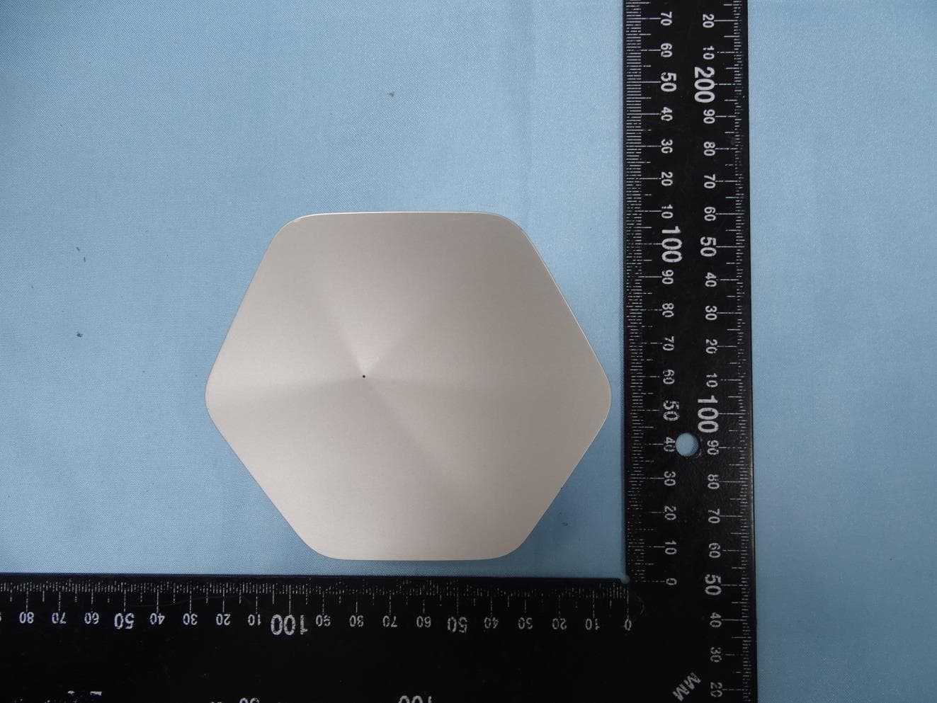 Plume Adaptive WiFi - FCC ID 2AG7G-F1A - Plume Design, Inc. (2)