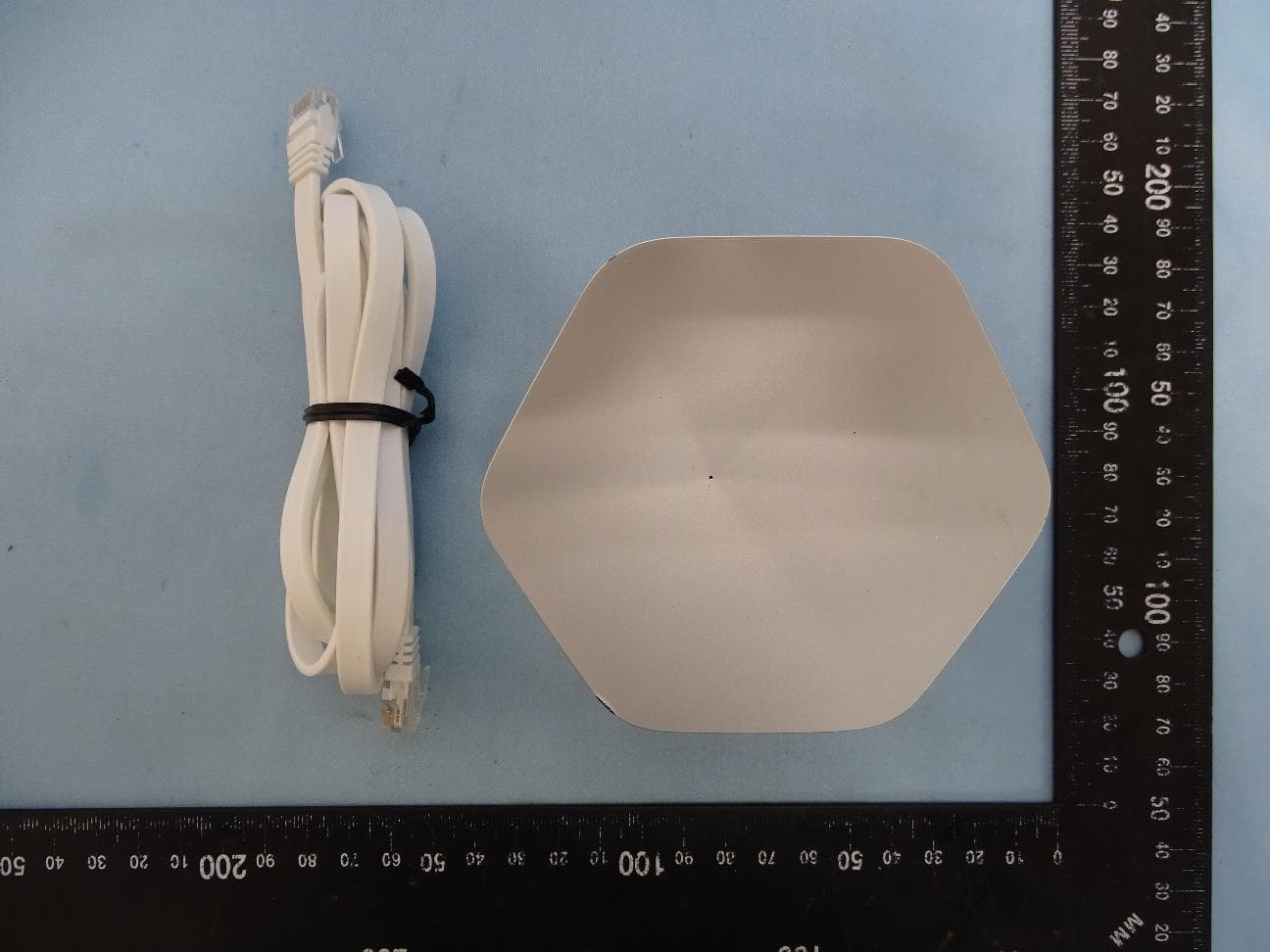 SuperPod with WiFi 6E - FCC ID 2AG7G-J2A - Plume Design, Inc. (2)
