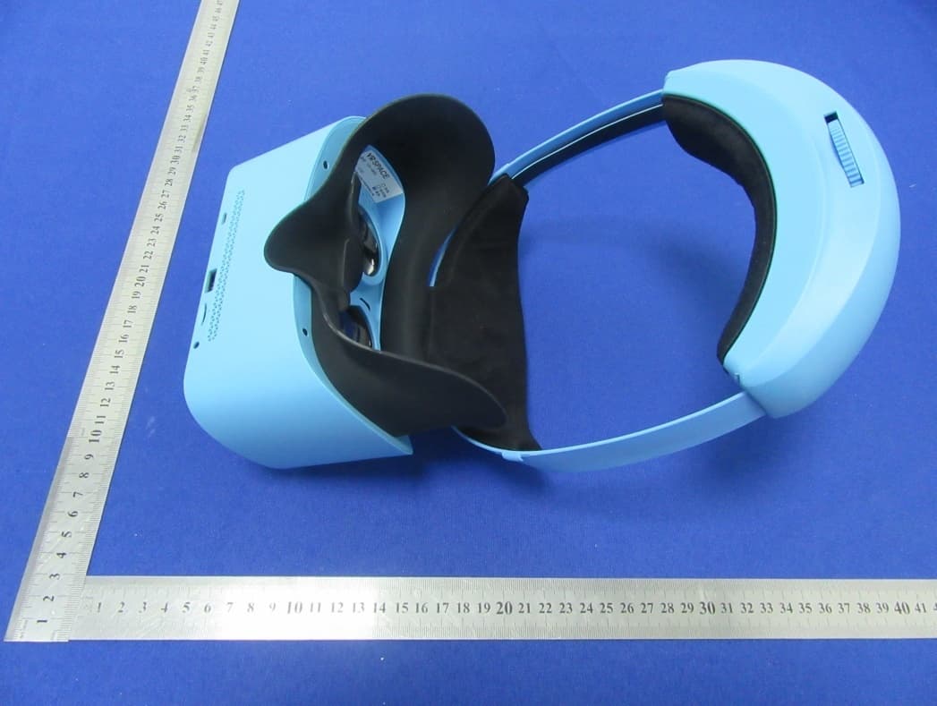 All-in-one VR - FCC ID 2AG7X-V30 - Shenzhen Hengbida Electronic Technology Co., Ltd (2)