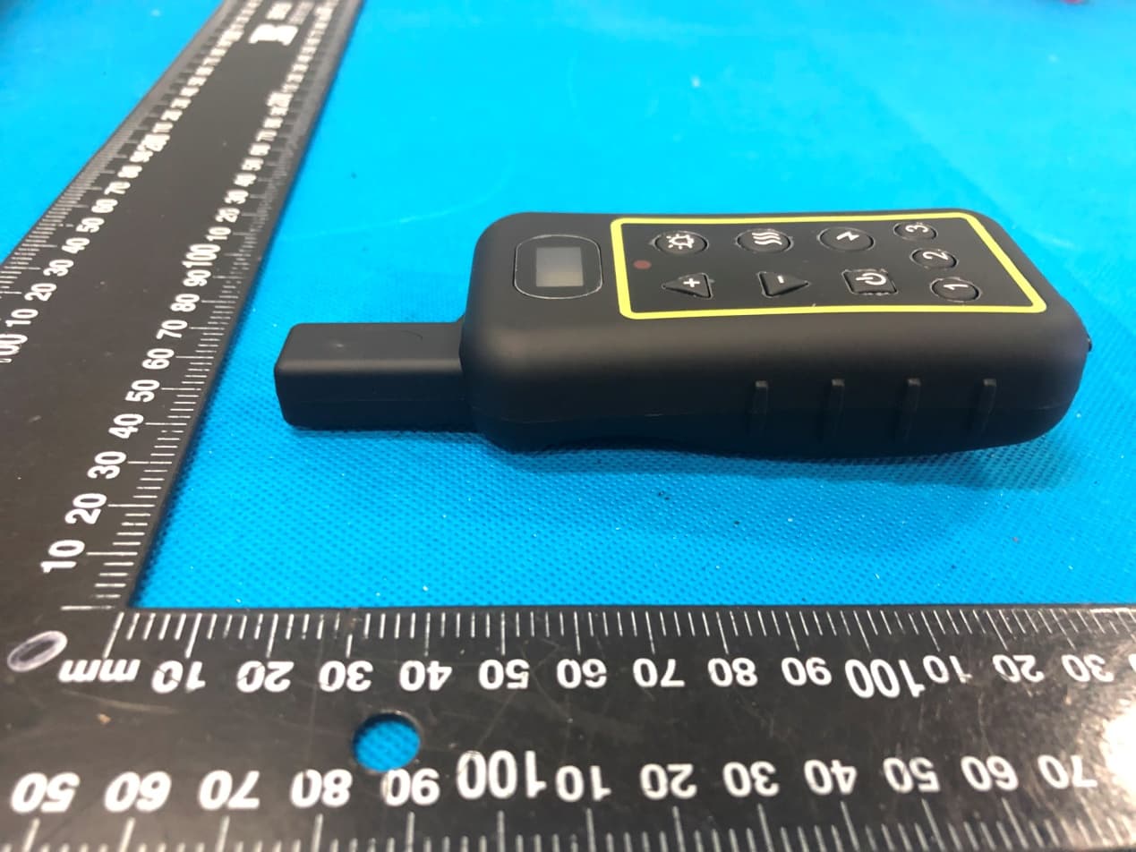 Dog Training Collar - FCC ID 2AG8M-PTS1200 - Shenzhen Trainertec Electronic Co., Ltd (4)