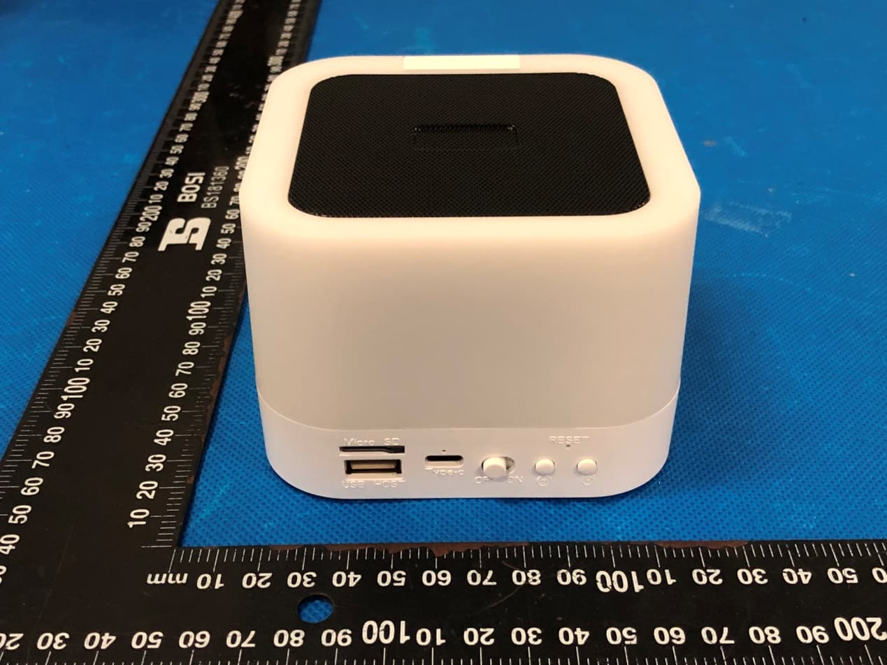 Bluetooth Speaker - FCC ID 2AG9K-DY28Z - Shenzhen Xinyiheng Digital Co., Ltd. (5)