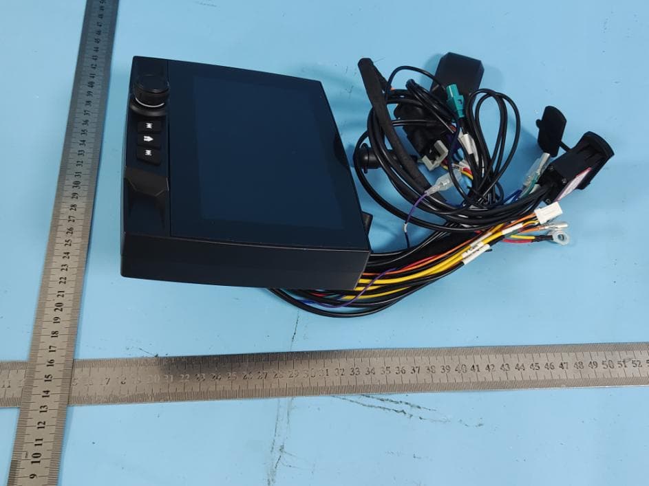 MARINE & POWERSPORTS - FCC ID 2AG9Y-25041-003 - MAXXSONICS USA INC (3)