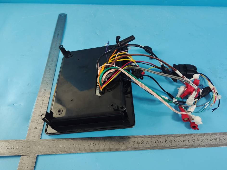 MARINE & POWERSPORTS - FCC ID 2AG9Y-GMR-7V1 - MAXXSONICS USA INC