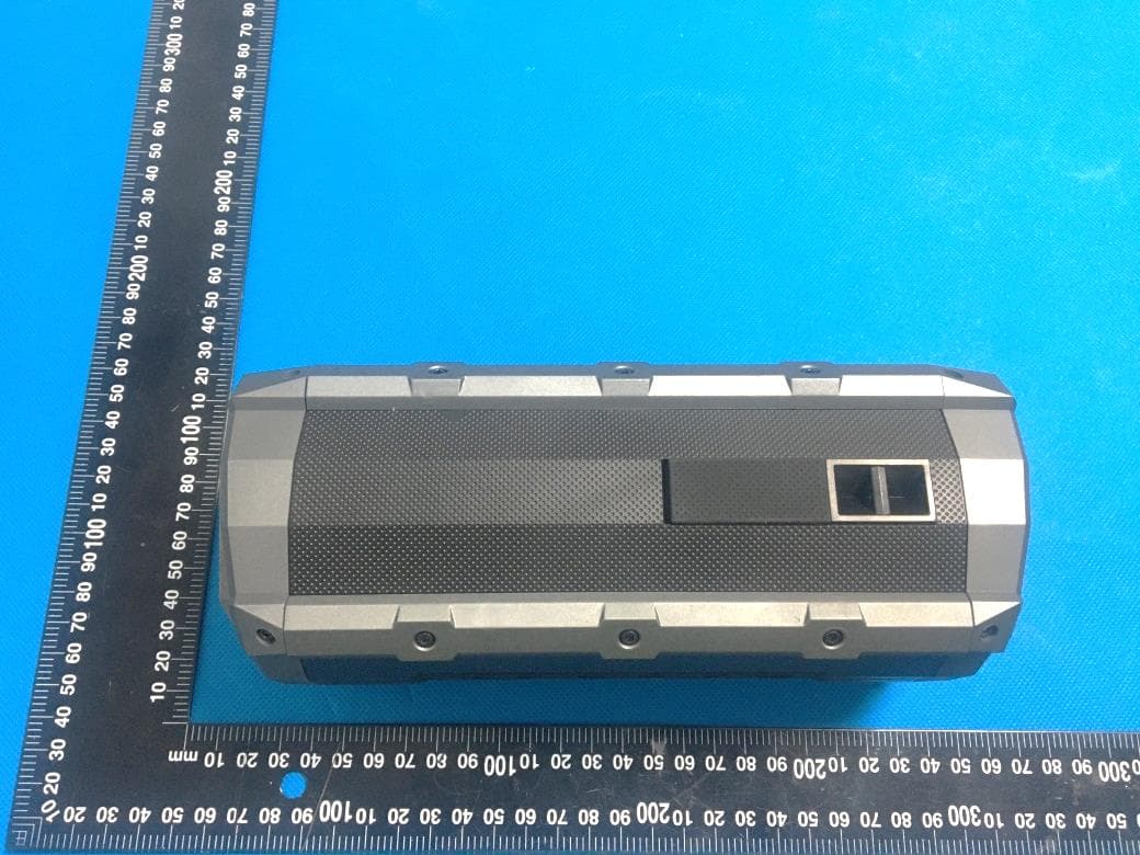 Fugoo Element - FCC ID 2AGA6-FUGOOF6EL - Shenzhen AngSi Technology Co., LTD (3)