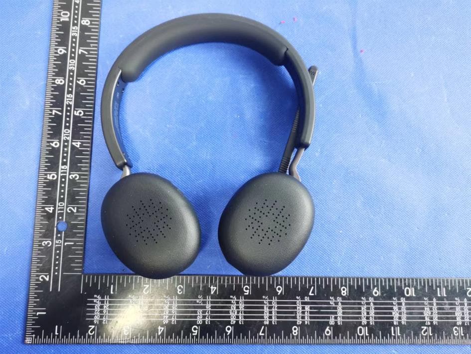 CA Essential Bluetooth Headset - FCC ID 2AGA6-HS2000BT - Shenzhen AngSi Technology Co., LTD (3)