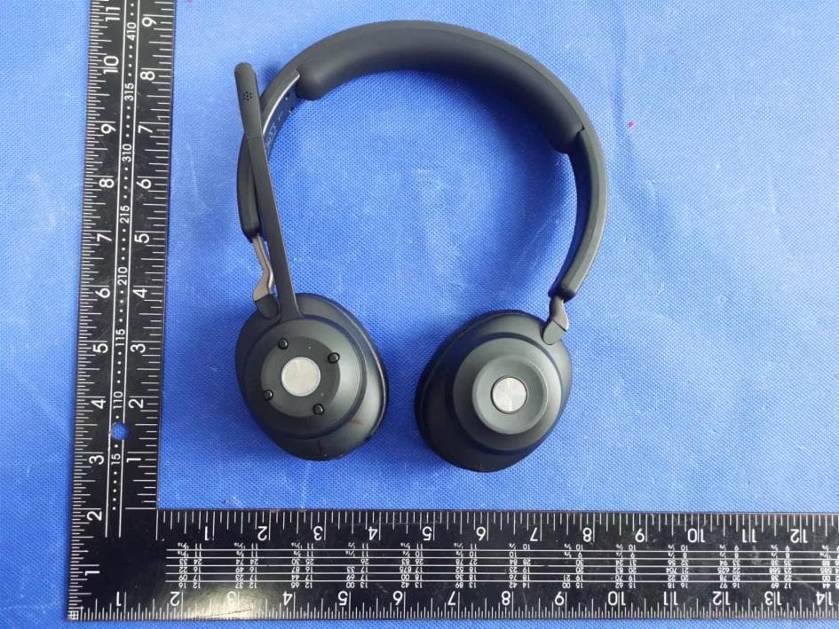 CA Essential Bluetooth Headset - FCC ID 2AGA6-HS2000BT - Shenzhen AngSi Technology Co., LTD (2)