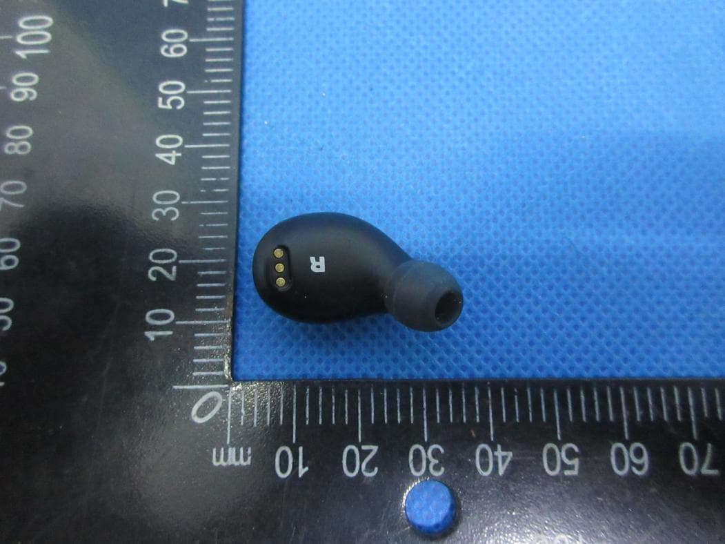 True Wireless Earbuds - FCC ID 2AGA9TWS05 - HUIZHOU WEIDE Electronics CO., LTD (3)