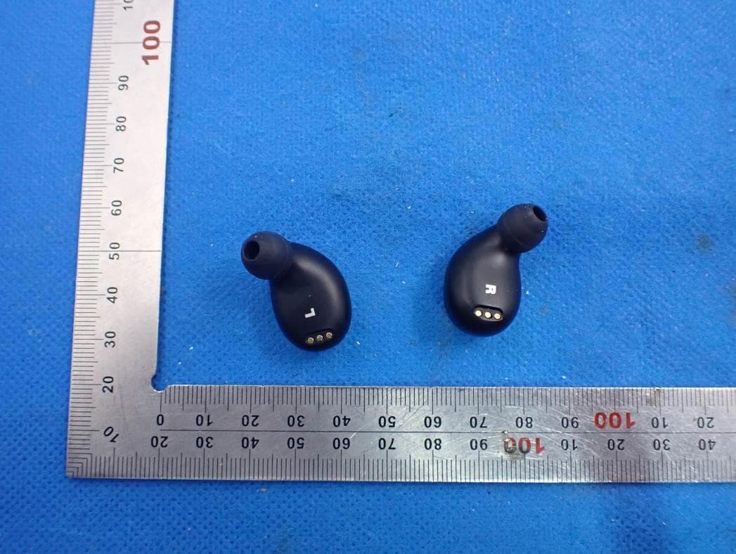 Ture Wireless Earbuds - FCC ID 2AGA9WD-TWS05 - HUIZHOU WEIDE Electronics CO., LTD (2)