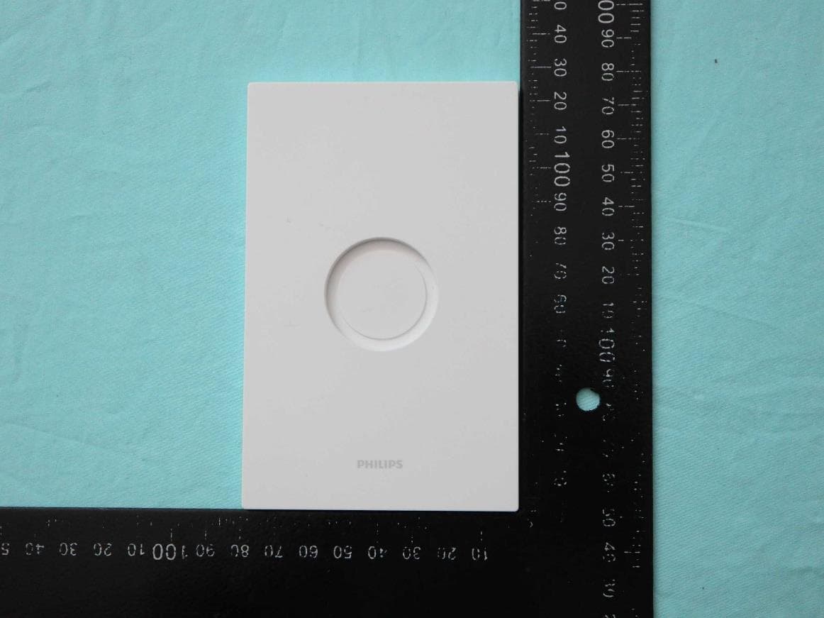 Smart button - FCC ID 2AGBW9290022230AX - Signify (China) Investment Co., Ltd. (2)