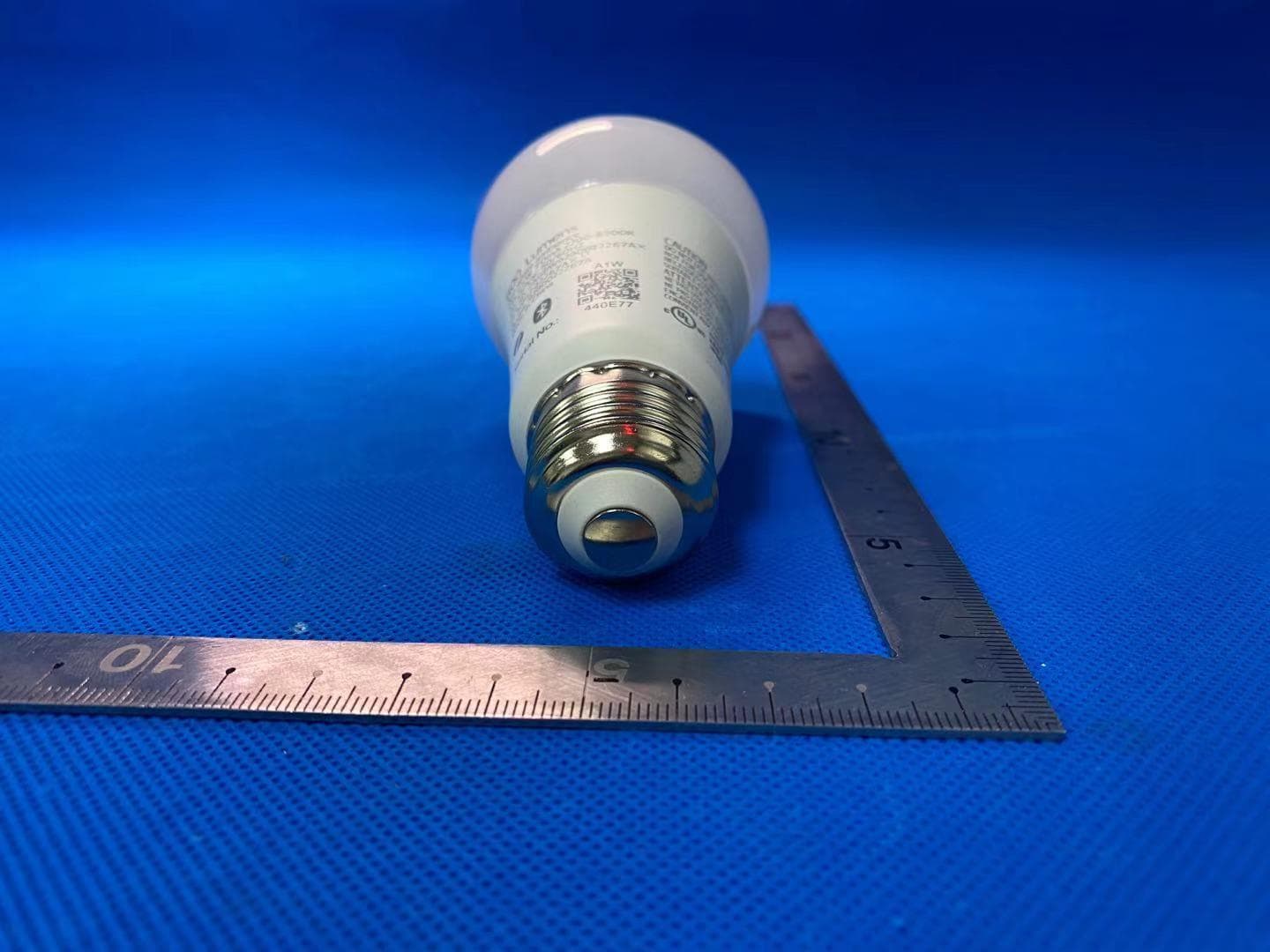 LED Lamp - FCC ID 2AGBW9290022267AX - Signify (China) Investment Co., Ltd. (2)