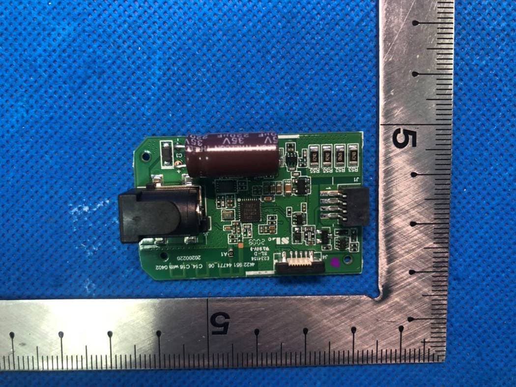 LED Device - FCC ID 2AGBW9290024228X - Signify (China) Investment Co., Ltd.