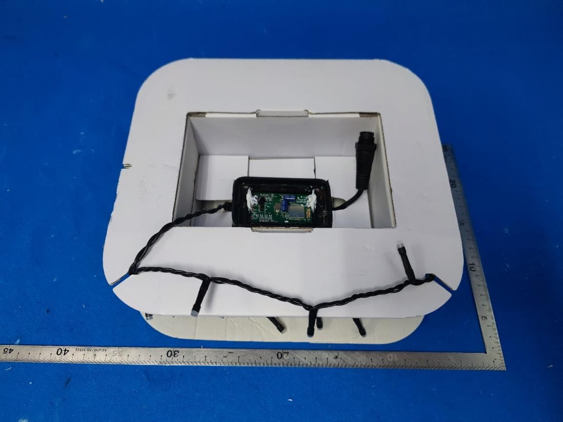 LED Device - FCC ID 2AGBW9290035353X - Signify (China) Investment Co., Ltd. (5)