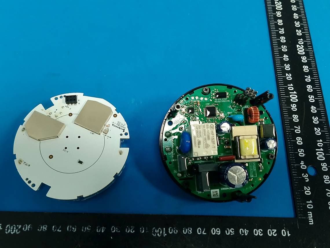 LLC742x RF Node - FCC ID 2AGBWLLC742X - Signify (China) Investment Co., Ltd.
