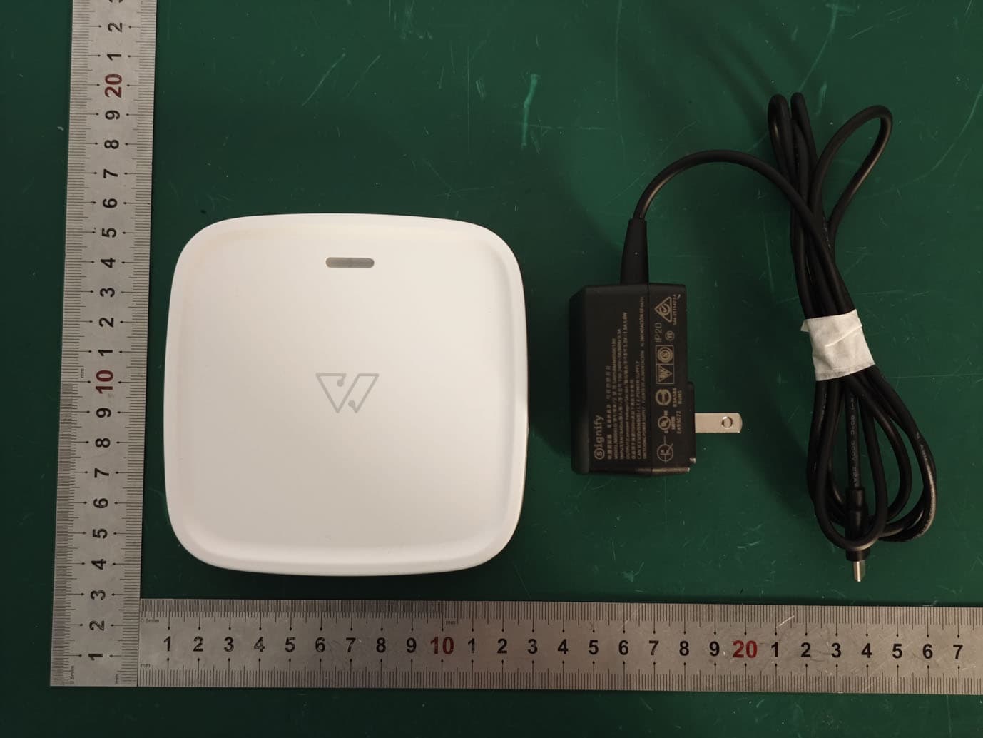 Gateway Product - FCC ID 2AGBWMCGW - Signify (China) Investment Co., Ltd.