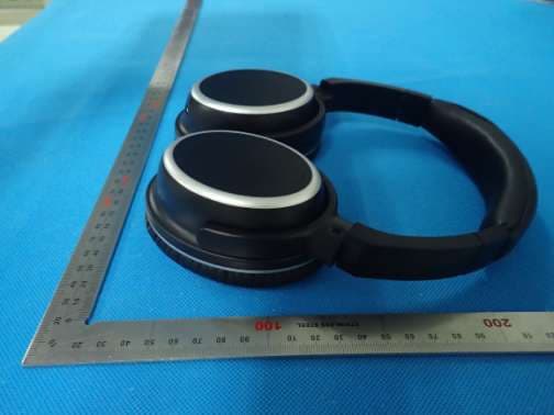 Bluetooth Headphone - FCC ID 2AGC820B - Johnson Wilson Elektronik Sanayi Ticaret Anonim Sirketi (3)