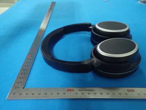 Bluetooth Headphone - FCC ID 2AGC820B - Johnson Wilson Elektronik Sanayi Ticaret Anonim Sirketi (4)