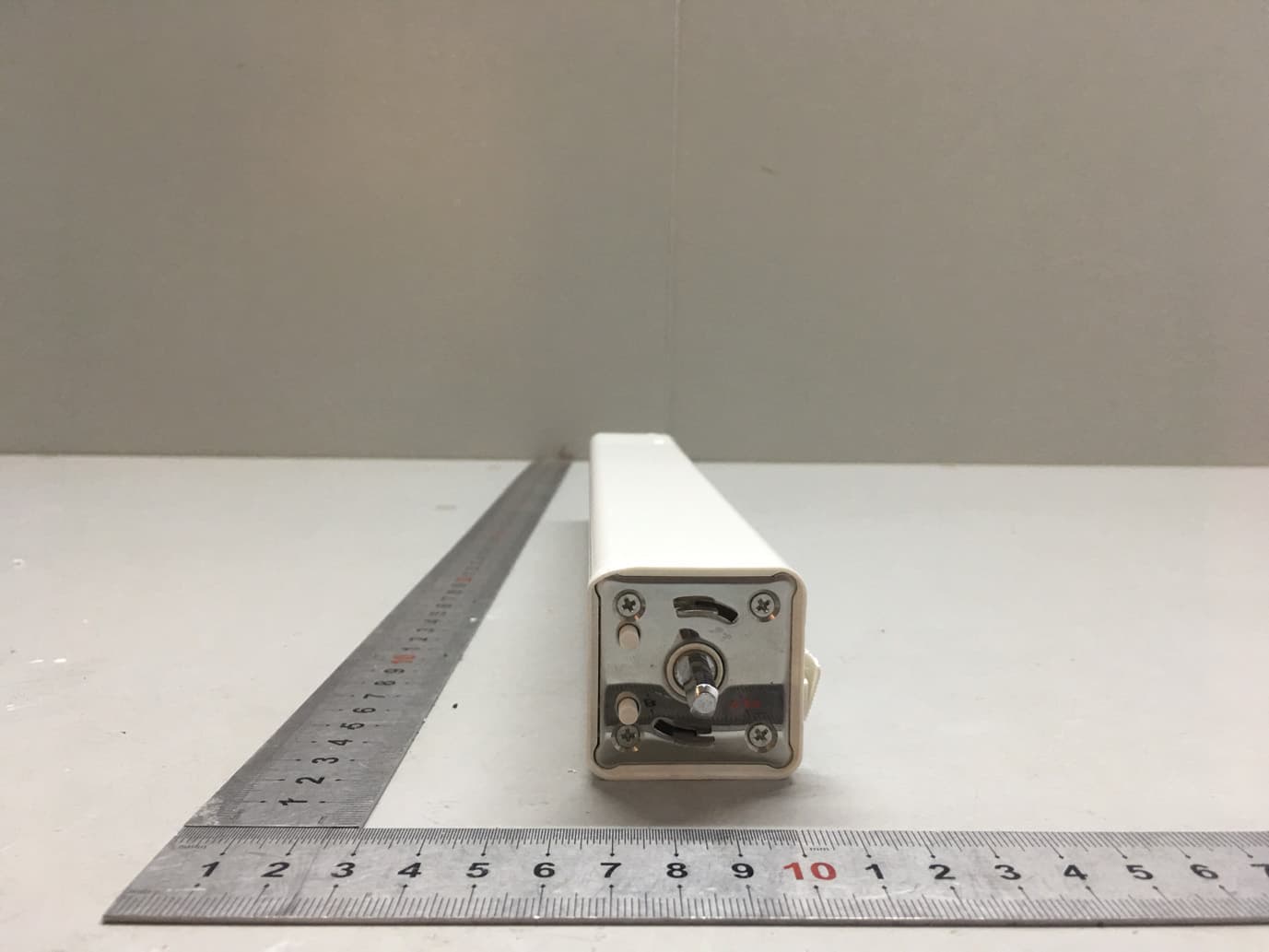 AUTOMATE Versa Drapery Motor - FCC ID 2AGGZMT012101002 - Rollease Acmeda Inc (4)