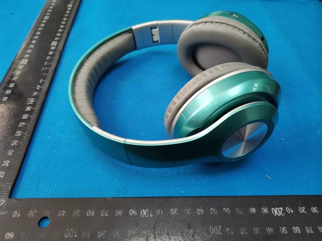 Bluetooth Headphone - FCC ID 2AGKLMAHB239 - Liangying Industrial CO.,LTD (5)