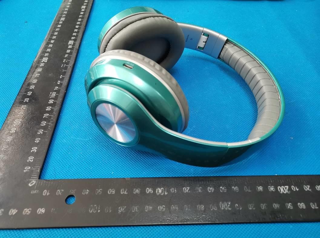 Bluetooth Headphone - FCC ID 2AGKLMAHB239 - Liangying Industrial CO.,LTD