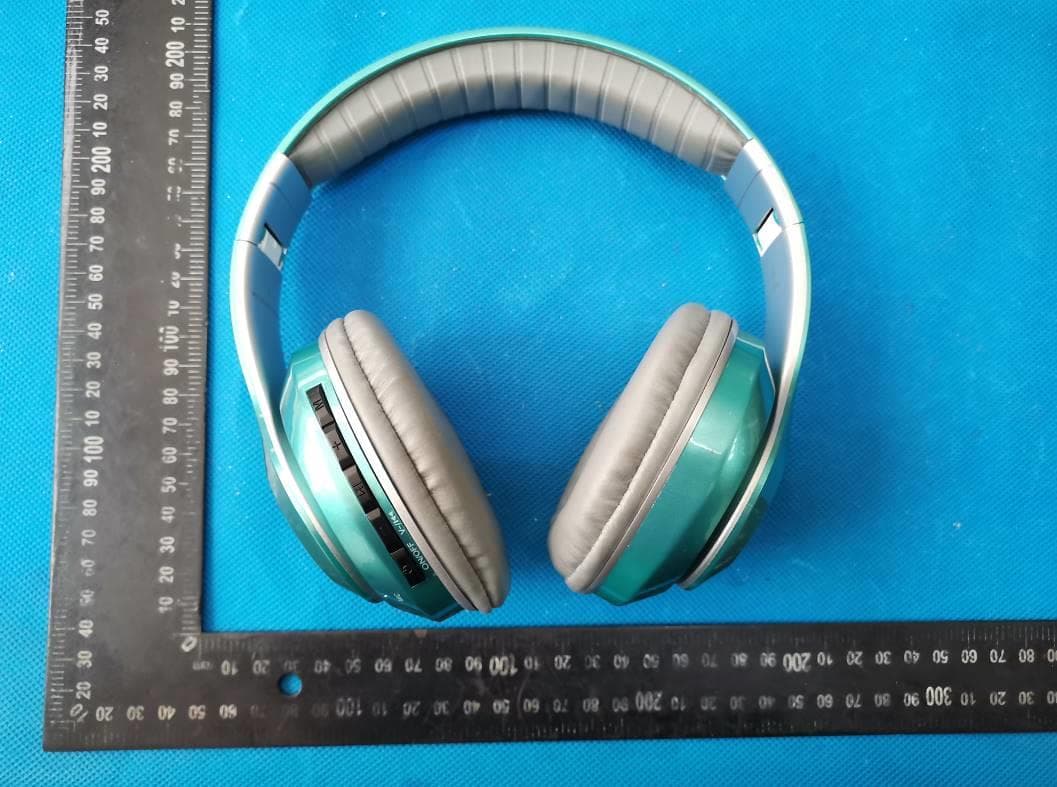 Bluetooth Headphone - FCC ID 2AGKLMAHB239 - Liangying Industrial CO.,LTD (2)