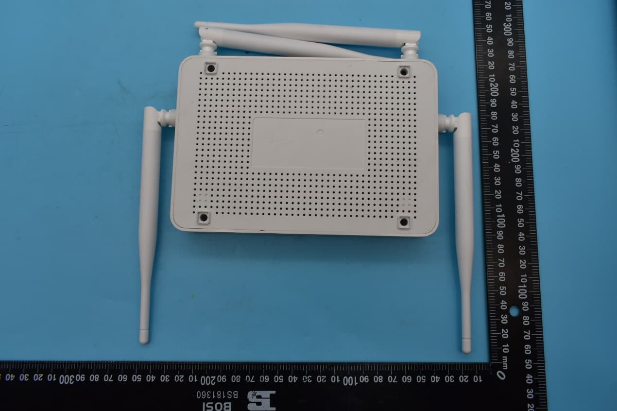SamKnows Whitebox 8.0+ with WiFi - FCC ID 2AGPP-SKWB8V3 - SamKnows Limited (2)