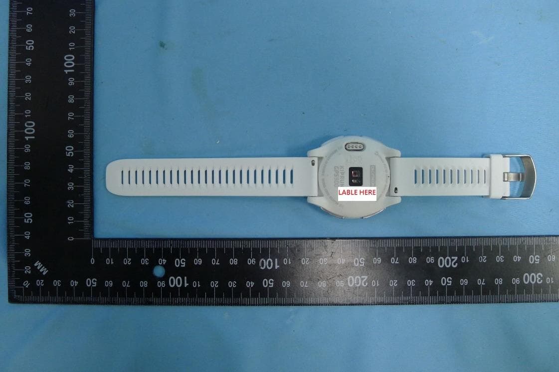 KIPRUN GPS 900 - FCC ID 2AH2P-305172-OM950 - DECATHLON USA LLC (3)