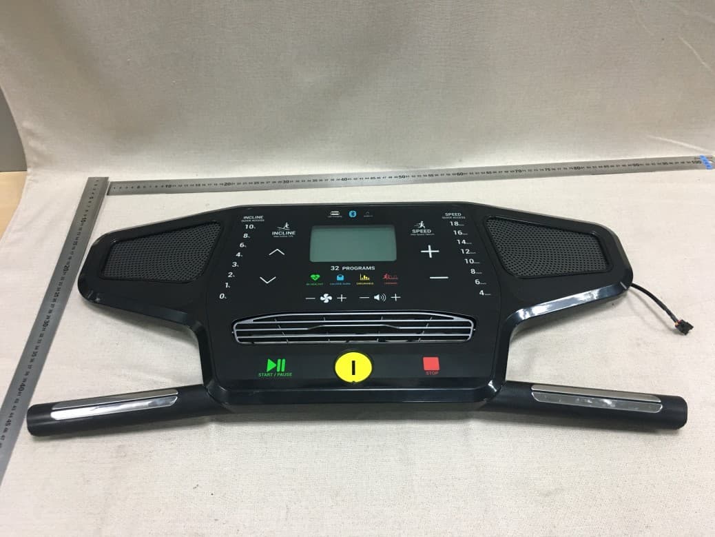 DOMYOS Fitness Treadmill - FCC ID 2AH2PT900C - DECATHLON USA LLC (3)
