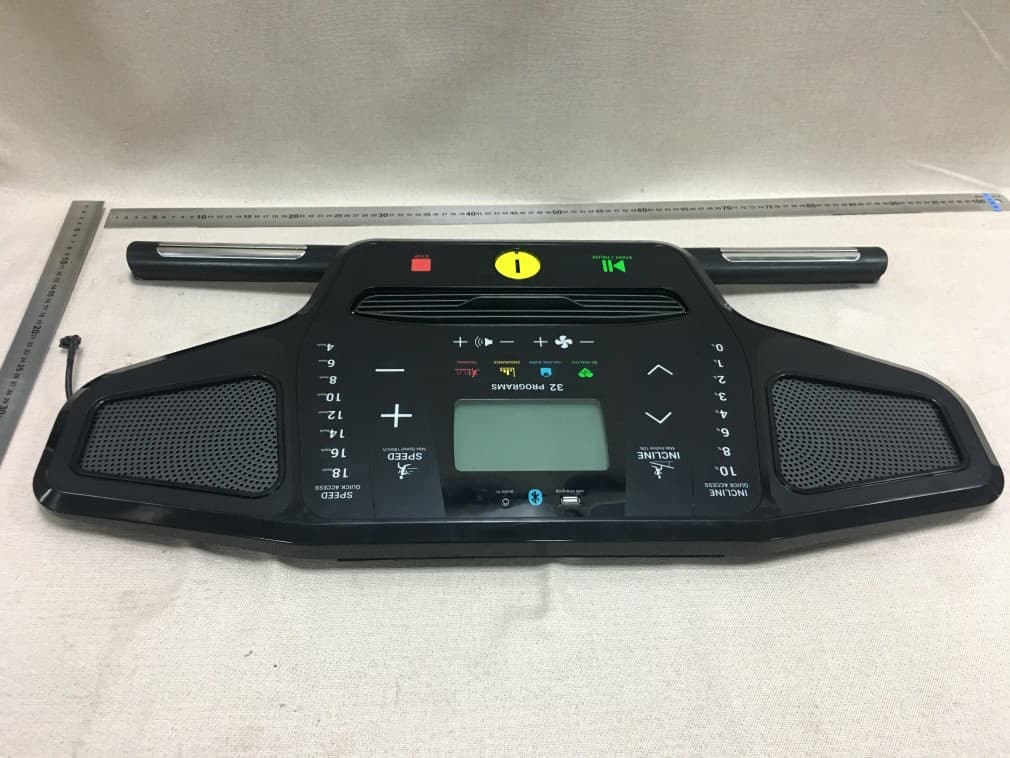 DOMYOS Fitness Treadmill - FCC ID 2AH2PT900C - DECATHLON USA LLC (4)