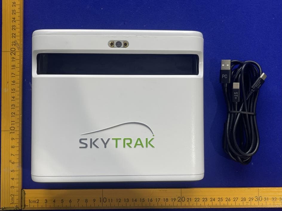 ST MAX - FCC ID 2AH3O-SKYTRAKMAX - Rapsodo Pte Ltd (3)