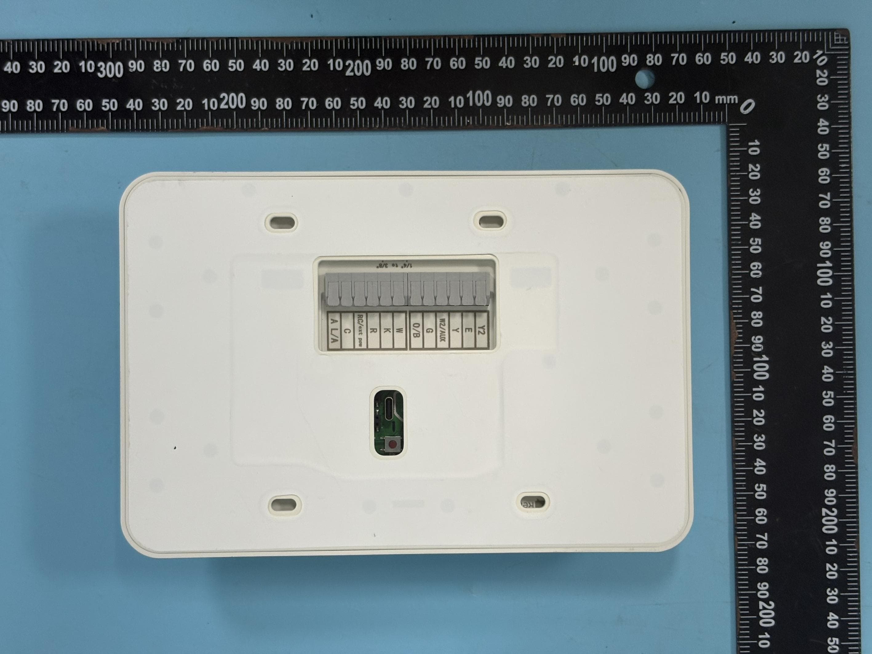 Smart Hub Pro - FCC ID 2AH4J-HUB510 - Consumer 2.0