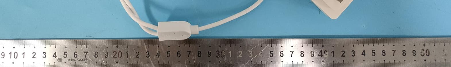 LED strip light - FCC ID 2AHAS-MLB72059 - JEM ACCESSORIES INC. (3)