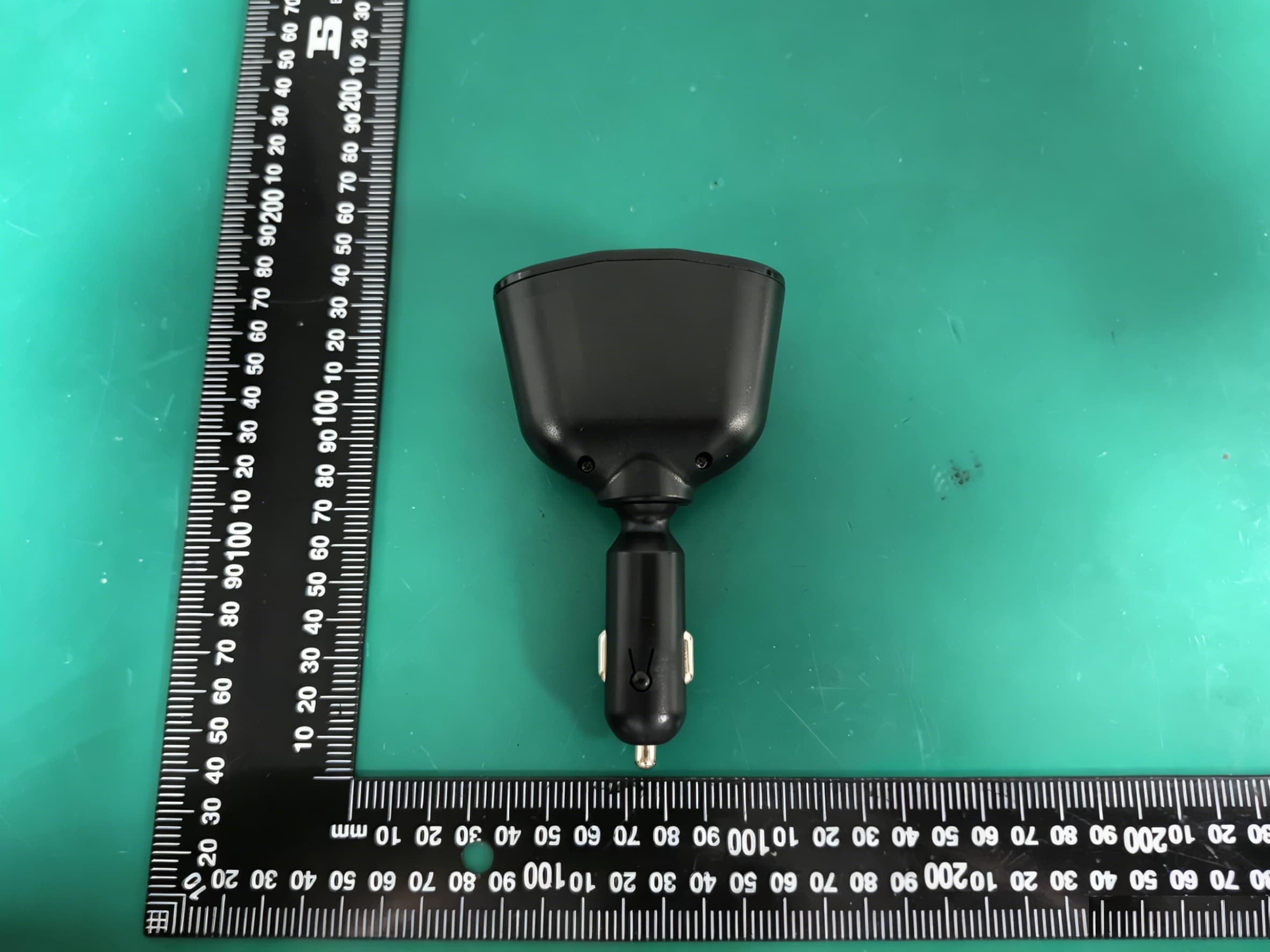 Wireless FM Transmitter and Car Charger - FCC ID 2AHAS-PFM31002H - JEM ACCESSORIES INC.