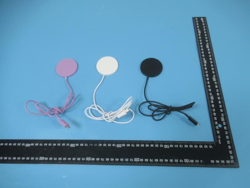 15W Magnetic Wireless Charger - FCC ID 2AHAS-PWC81040M - JEM ACCESSORIES INC.
