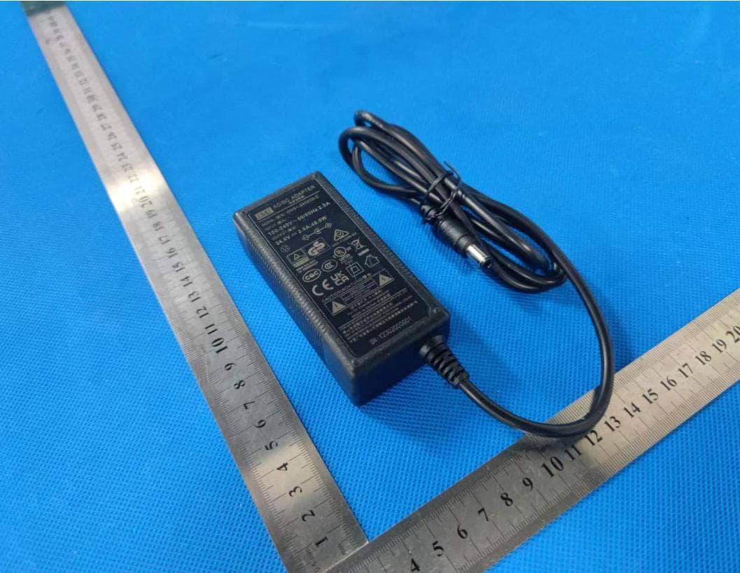 Power Station - FCC ID 2AHCL-STORM300 - DONGGUAN ARUN INDUSTRIAL CO.,LTD.