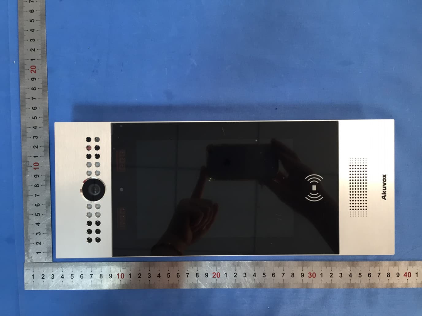 Door Phone - FCC ID 2AHCR-R29CL - AKUVOX (XIAMEN) NETWORKS CO., LTD. (4)