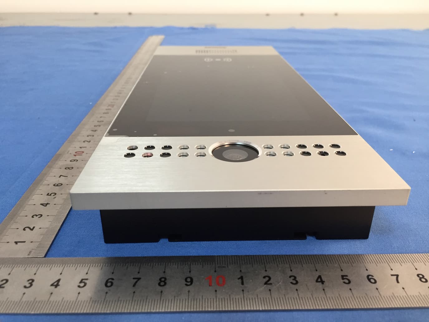 Door Phone - FCC ID 2AHCR-R29CL - AKUVOX (XIAMEN) NETWORKS CO., LTD. (3)