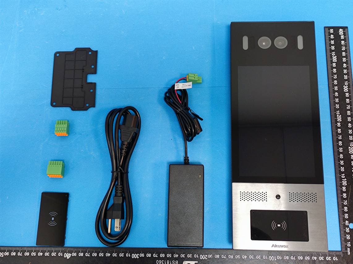 Door Phone - FCC ID 2AHCR-X915SV2 - AKUVOX (XIAMEN) NETWORKS CO., LTD. (2)